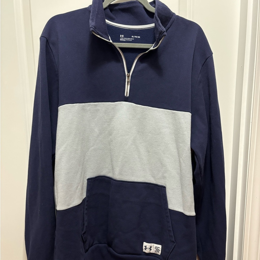 Under Armour playback 1/4 zip, long sleeve pullover. Sz XL navy/gray color